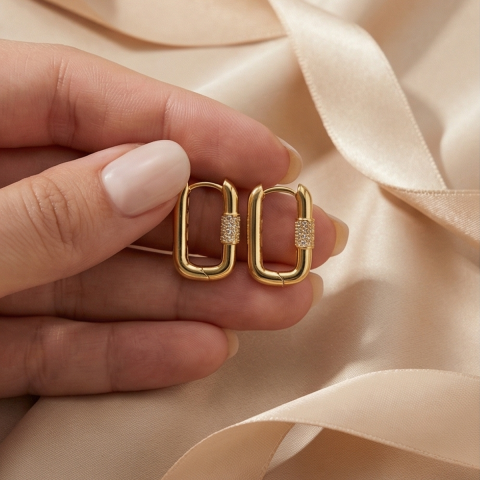 22 AYAR ÖZEL ÜRETİM DİKDÖRTGEN MODEL KÜPE