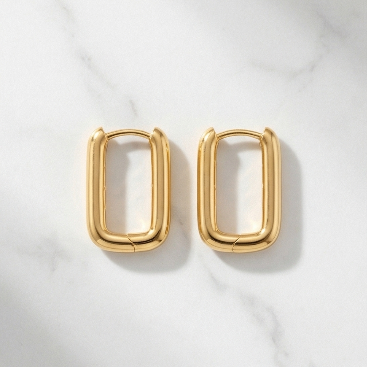 22 AYAR ÖZEL ÜRETİM DİKDÖRTGEN MODEL ALTIN KÜPE