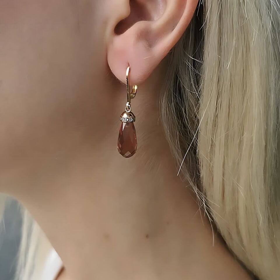 14 AYAR SULTANİT TAŞLI ÖZEL TASARIM ALTIN KÜPE