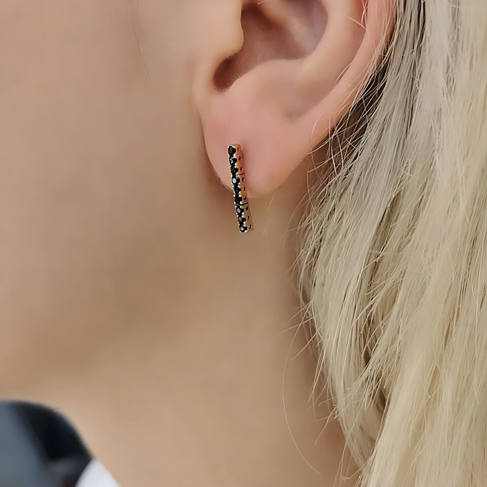 14 AYAR SİYAH TAŞLI SU YOLU KÜPE