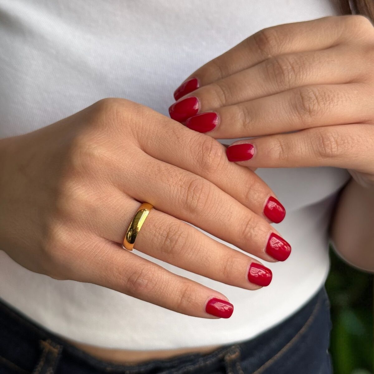 22 AYAR 4 MM KALINLIKTA İÇ DIŞ BOMBELİ ALYANS YÜZÜK