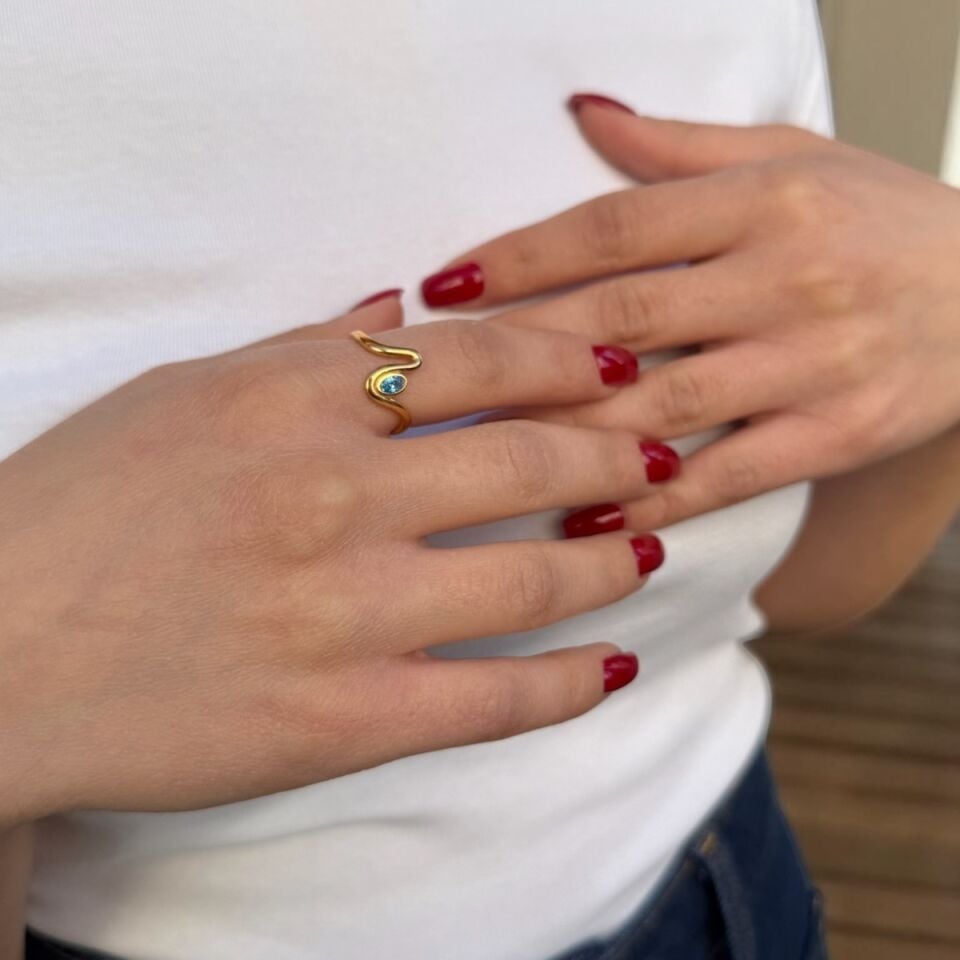 22 AYAR ÖZEL TASARIM AQUAMARİN RENGİ TAŞLI ALTIN YÜZÜK