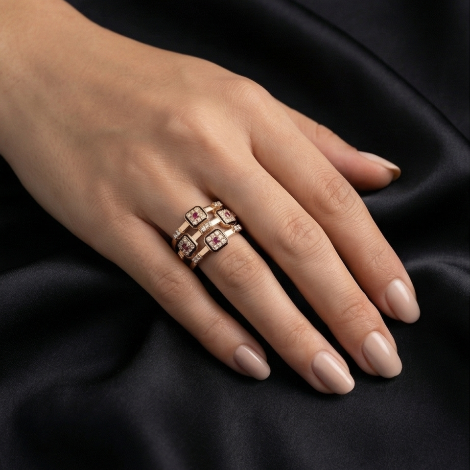 18 AYAR 0,44 CT PIRLANTA TAŞLI ROSE RENGİ ALTIN YÜZÜK