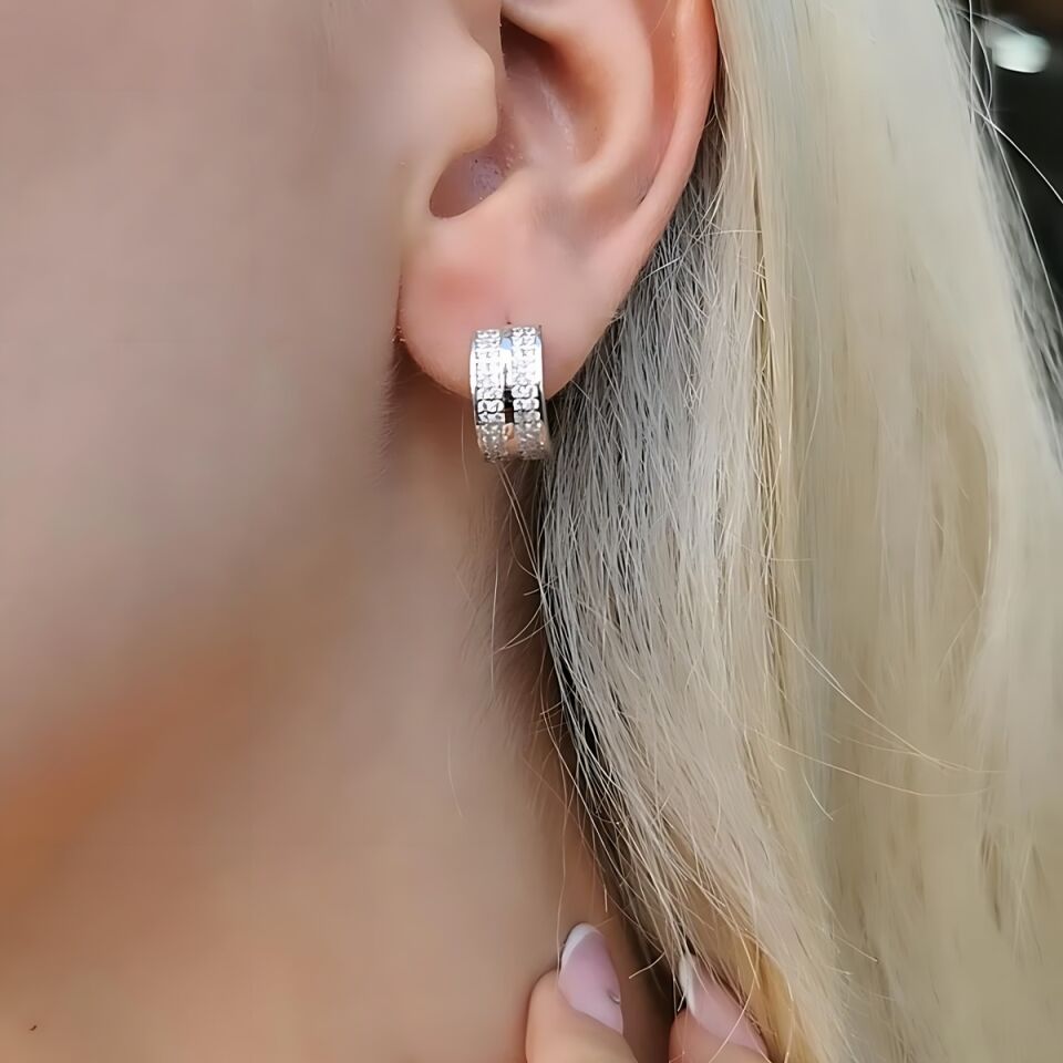 14 AYAR BEYAZ ALTIN TAŞLI HALKA KÜPE