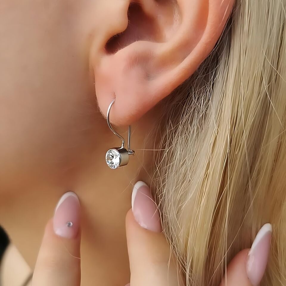 14 AYAR TEK TAŞ BEYAZ ALTIN KÜPE