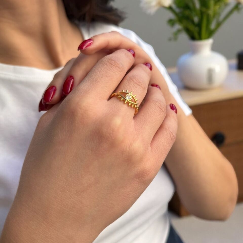 22 AYAR KİRPİKLİ GÖZ YÜZÜK