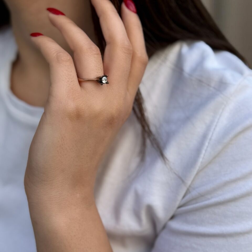 Elmas Tektaş Yüzük