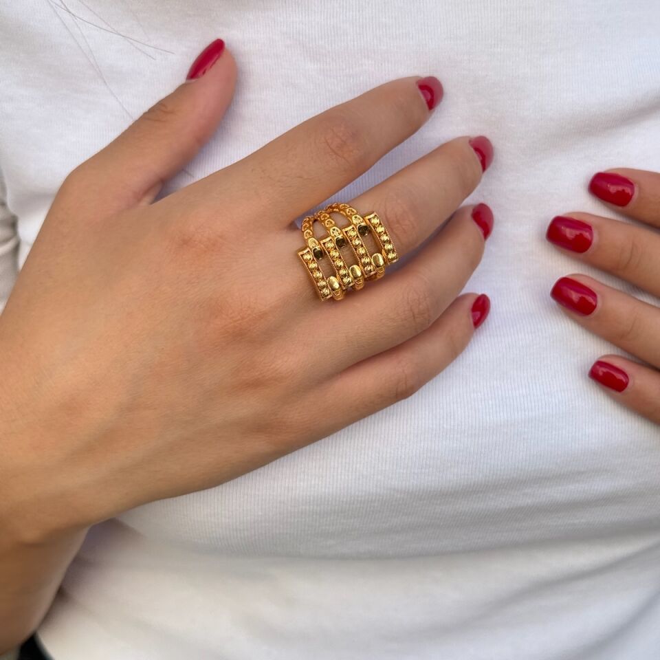 22 AYAR DORİKALI 4 SIRA KABURGA MODEL YÜZÜK