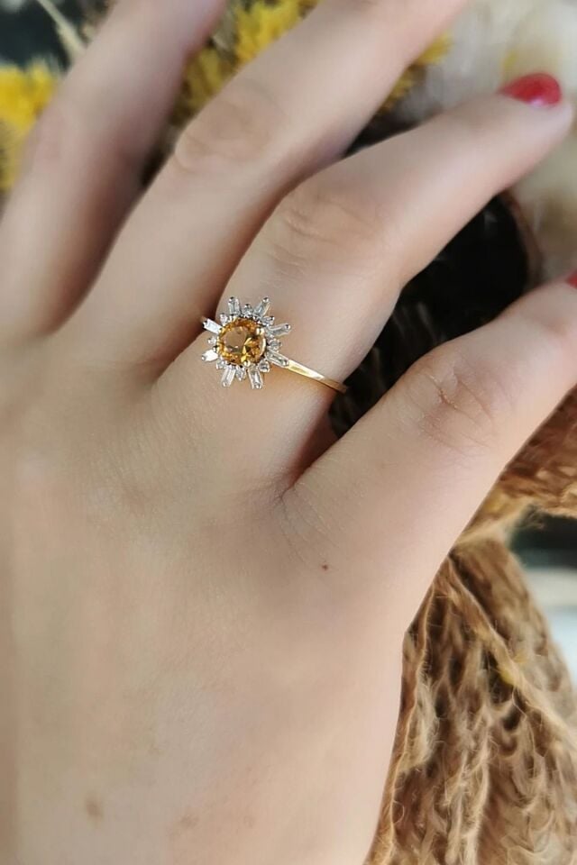 14 AYAR 0,18 CT PIRLANTA TAŞLI, 0,37 CT CİTRİN TAŞLI ALTIN YÜZÜK 18