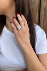 925 AYAR MÜCEVHER GÖRÜNÜMLÜ KARE MODEL BAGET İTALYAN YÜZÜK 13