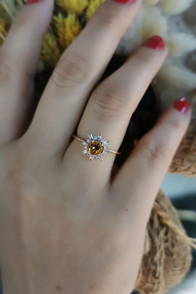 14 AYAR 0,18 CT PIRLANTA TAŞLI, 0,37 CT CİTRİN TAŞLI ALTIN YÜZÜK 12