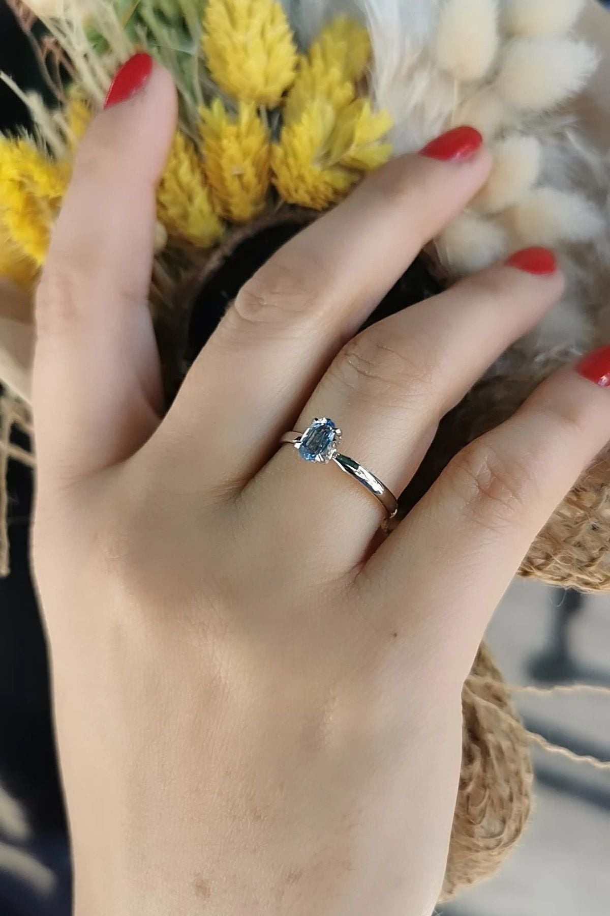 14 AYAR 0,06 CT PIRLANTA TAŞLI, 0,63 CT BLUE TOPAZ TAŞLI ALTIN YÜZÜK 18