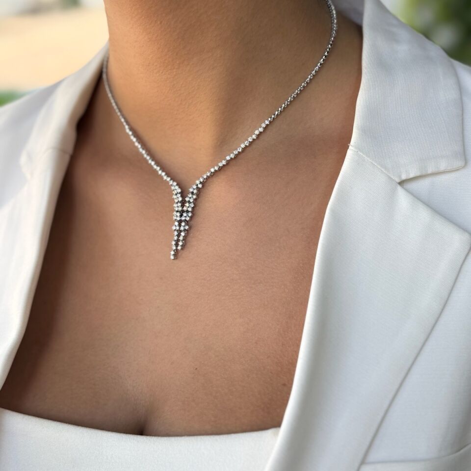 14 AYAR 2,64 CT G RENGİ PIRLANTA TAŞLI GERDANLIK KOLYE