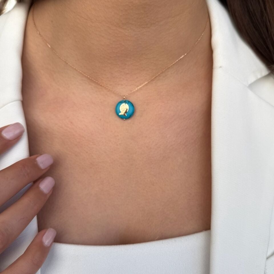 14 Ayar Rose Altın Üzerine Firuze Taşlı Üzeri Balık Detaylı Tasarım Altın Kolye