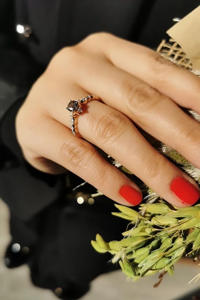 14 AYAR 0,64 ct MİSTİK TOPAZ TAŞLI VE 0,16 CT G RENGİ PIRLANTA TAŞLI VİNTAGE YÜZÜK 18