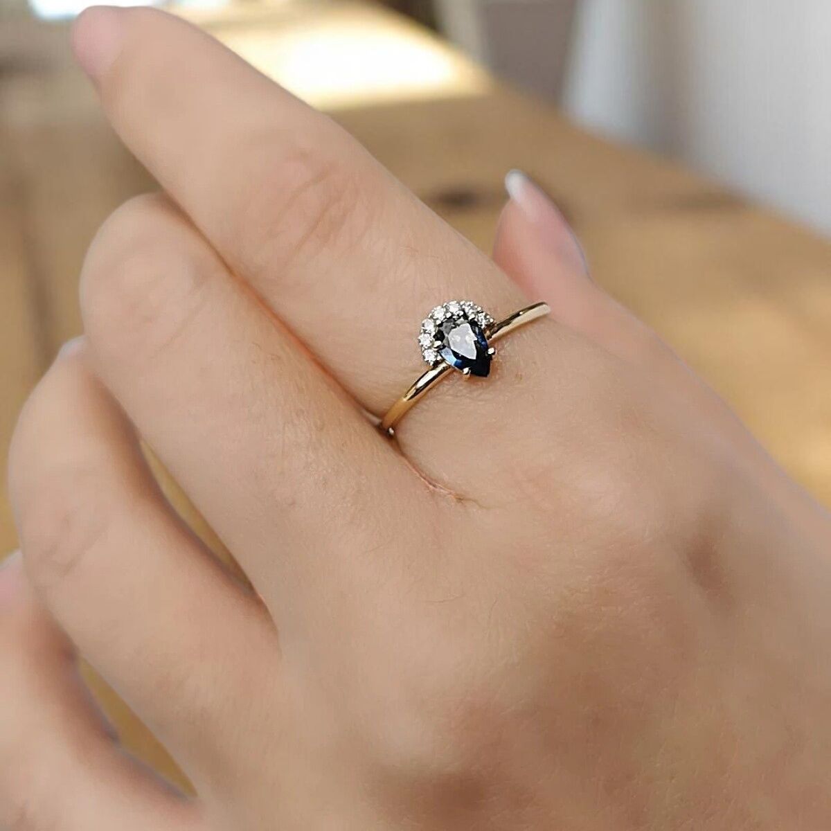 14 Ayar Mistik Damla Taşlı Altın Yüzük