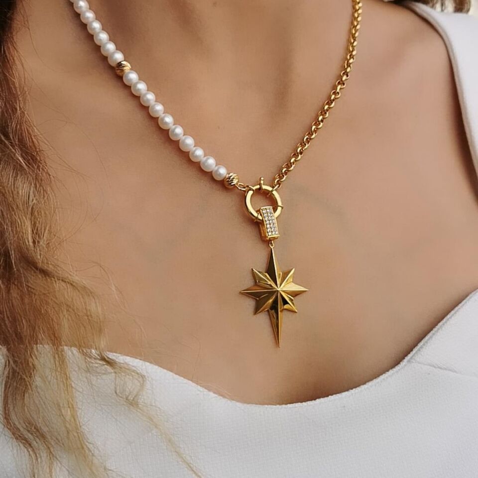 22 AYAR KUTUP YILDIZI UÇLU ÖZEL TASARIM İNCİLİ ALTIN KOLYE