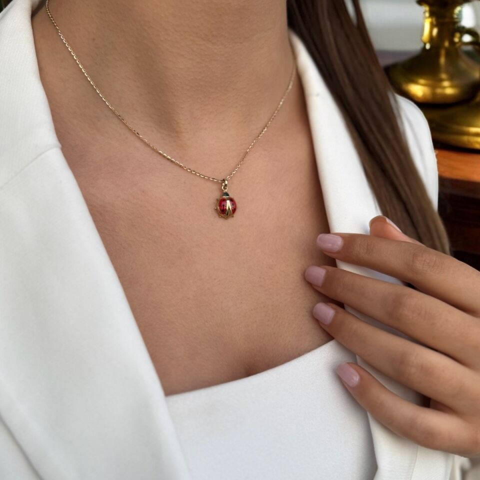 14 AYAR MİNELİ UĞUR BÖCEĞİ ALTIN KOLYE