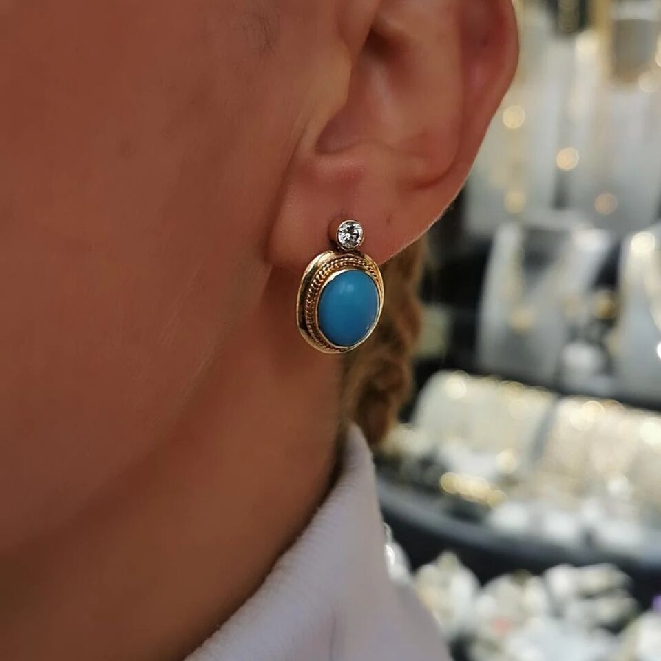 14 AYAR EL YAPIMI FİRUZE TAŞLI ALTIN KÜPE