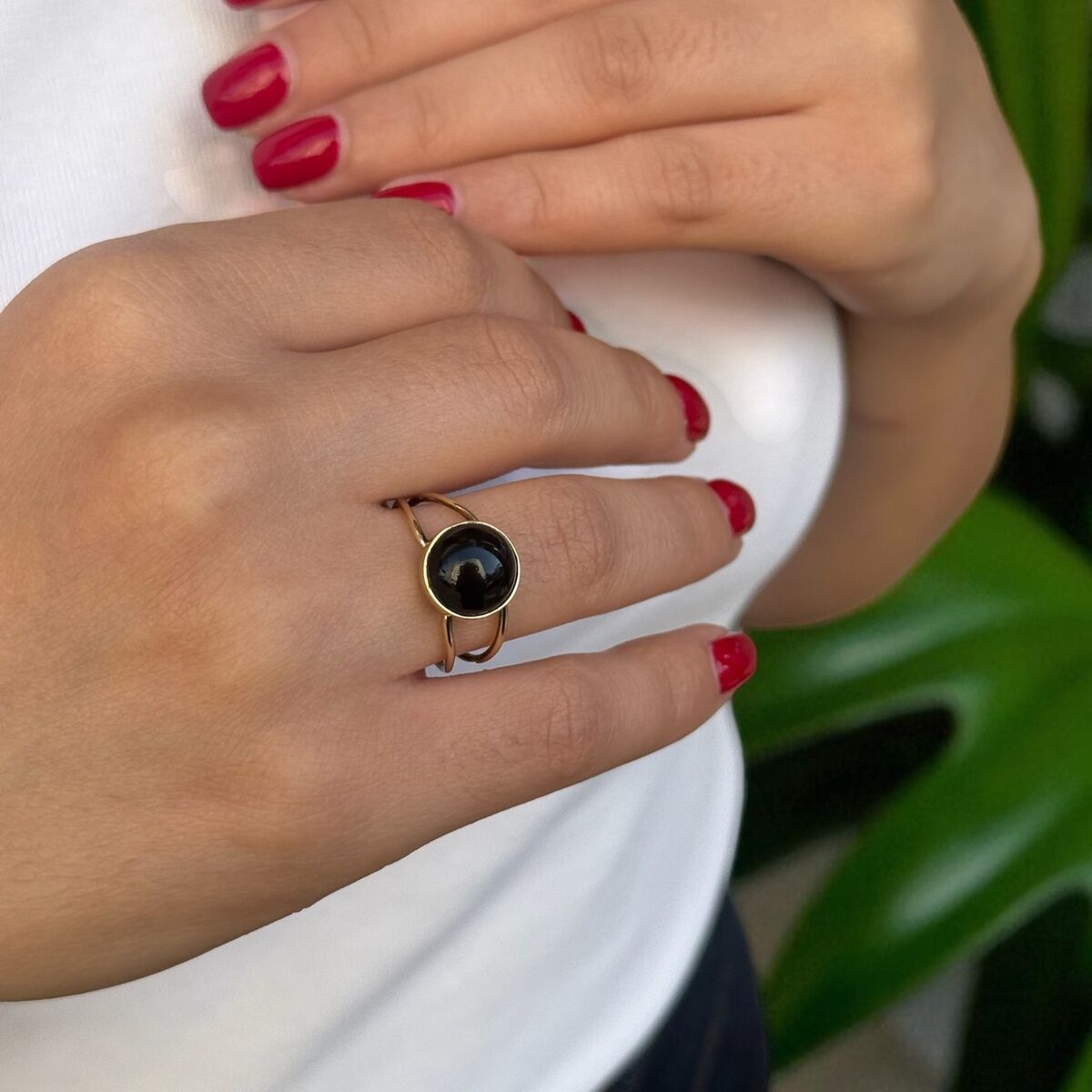 14 AYAR SİYAH ONİKS ALTIN YÜZÜK