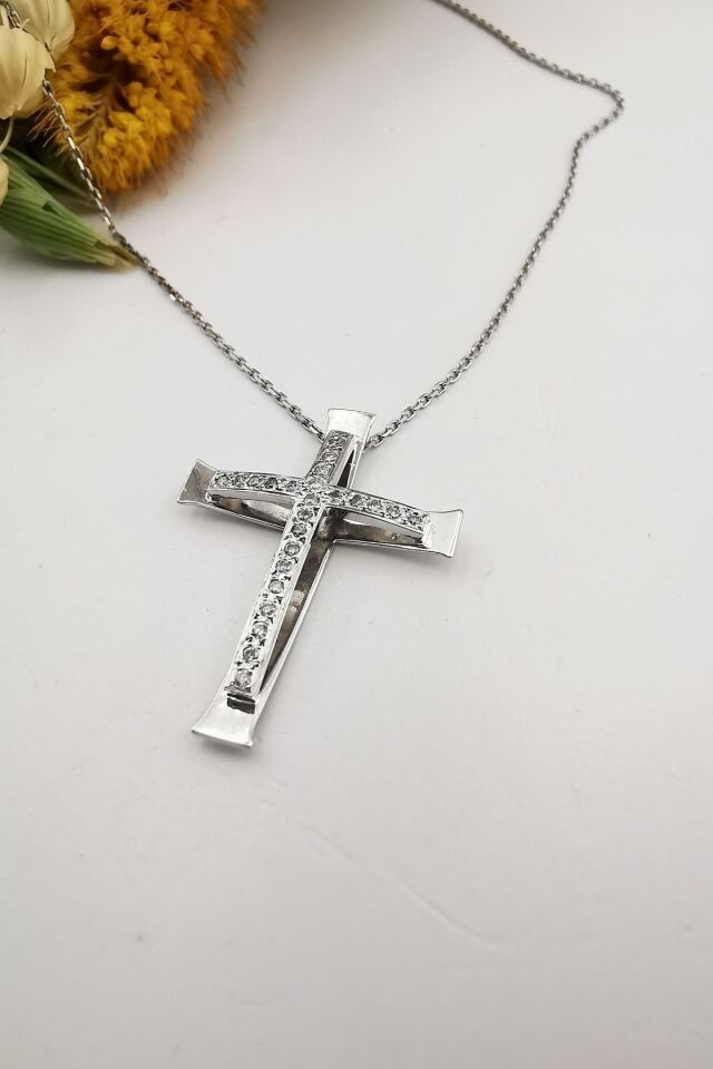 0,22 Ct Beyaz Altın Pırlanta Taşlı Özel Tasarım Haç Kolye