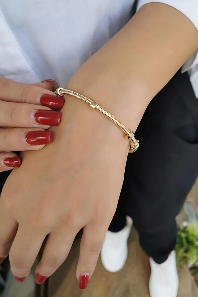 14 AYAR ÖZEL TASARIM VİDALI MODEL ALTIN BİLEZİK