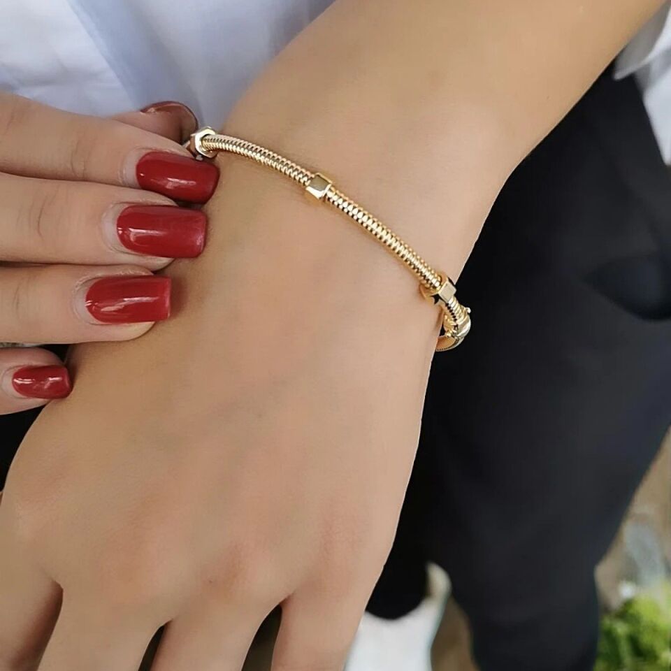 14 AYAR ÖZEL TASARIM VİDALI MODEL ALTIN BİLEZİK