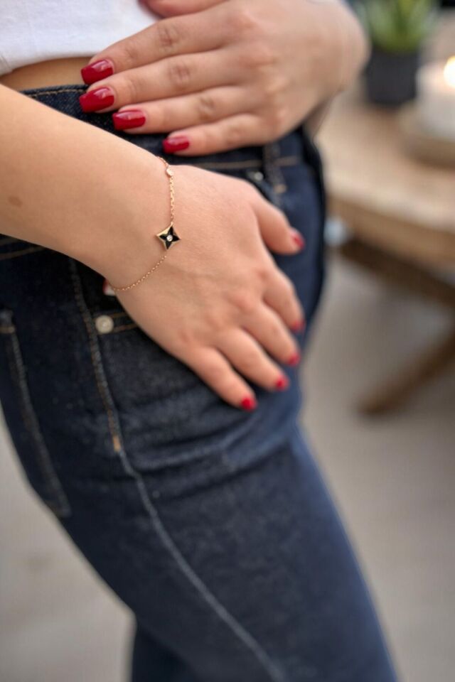 14 Ayar 0,08 Ct Pırlanta Taşlı Rose Rengi Tasarım Bileklik