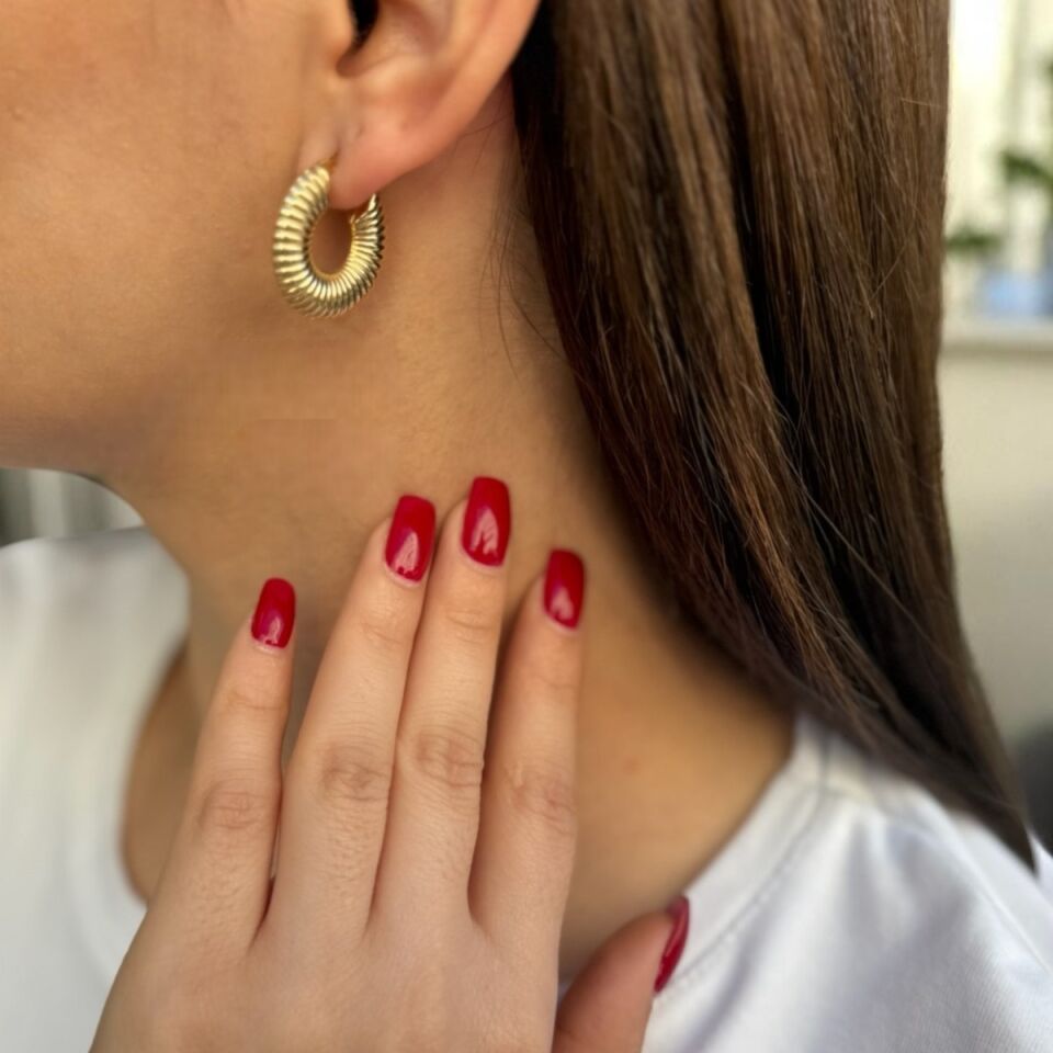 14 Ayar Bombe Istiridye Halka Küpe