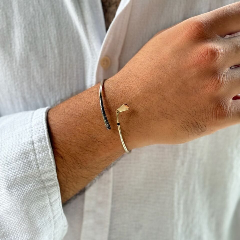 14 AYAR ÖZEL TASARIM GOLF SOPASI MODELİ ALTIN BİLEKLİK