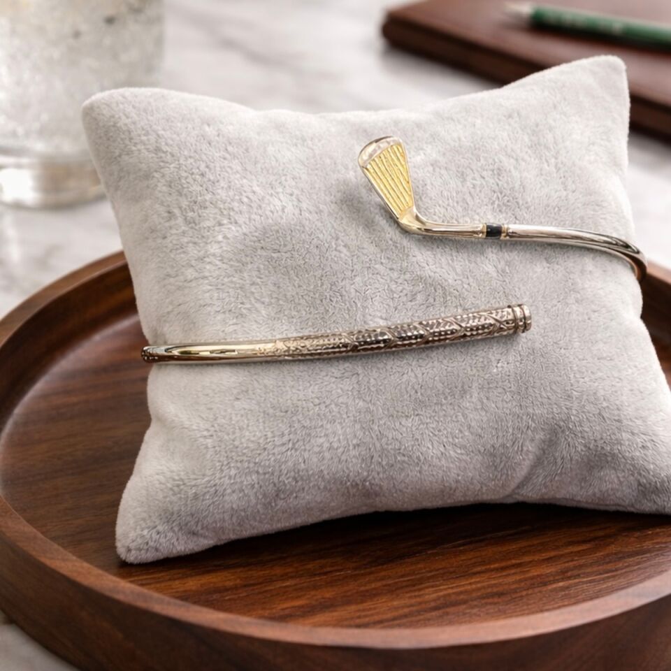 14 AYAR ÖZEL TASARIM GOLF SOPASI MODELİ ALTIN BİLEKLİK