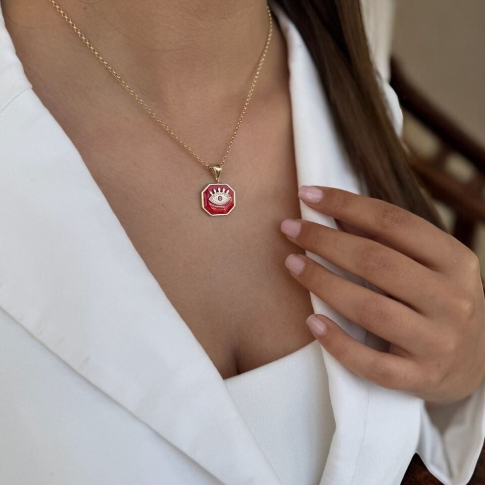 14 AYAR KIRMIZI MİNELİ GÖZ MADALYONLU ALTIN KOLYE