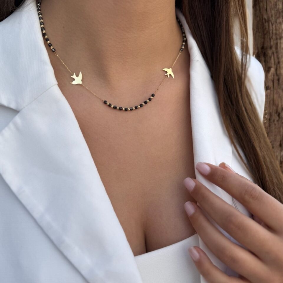 14 AYAR ÖZEL TASARIM SİYAH ONİKS TAŞLI VE ANKA KUŞLU ALTIN KOLYE