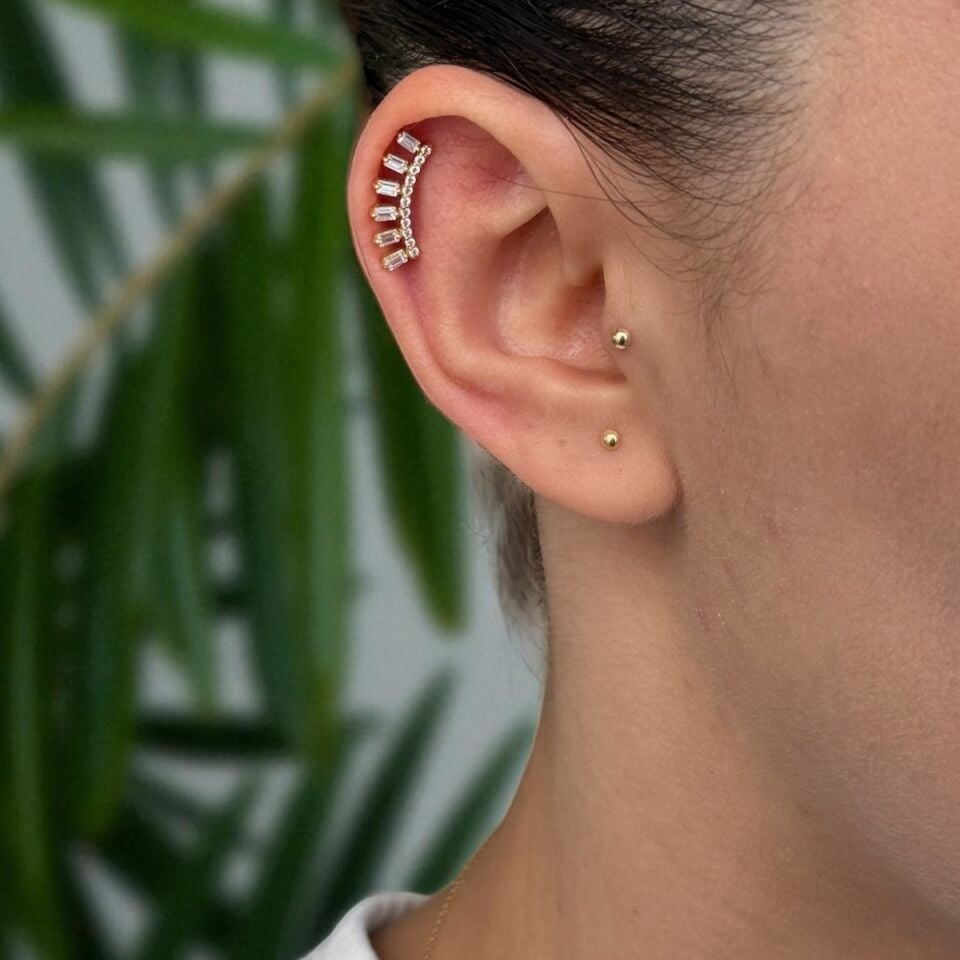14 AYAR BAGET TAŞLI TRAGUS VE HELİX KÜPE