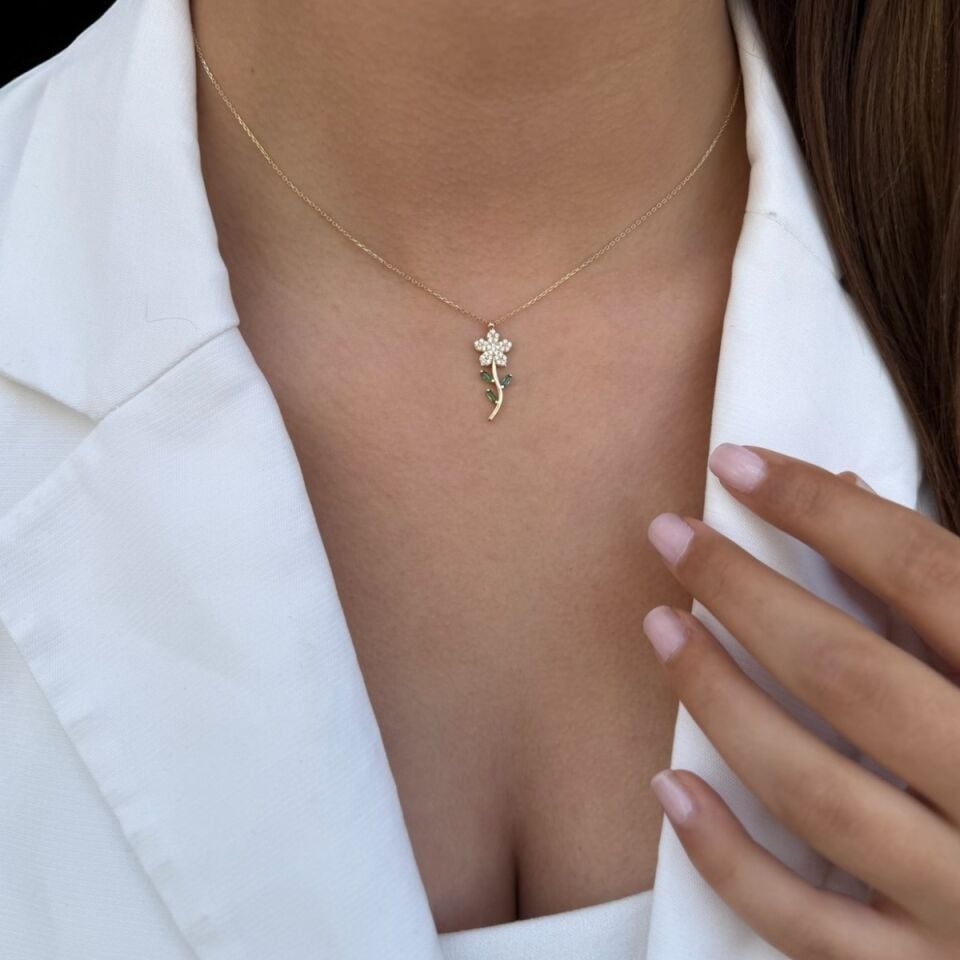 14 AYAR ÖZEL TASARIM ÇİÇEK KOLYE