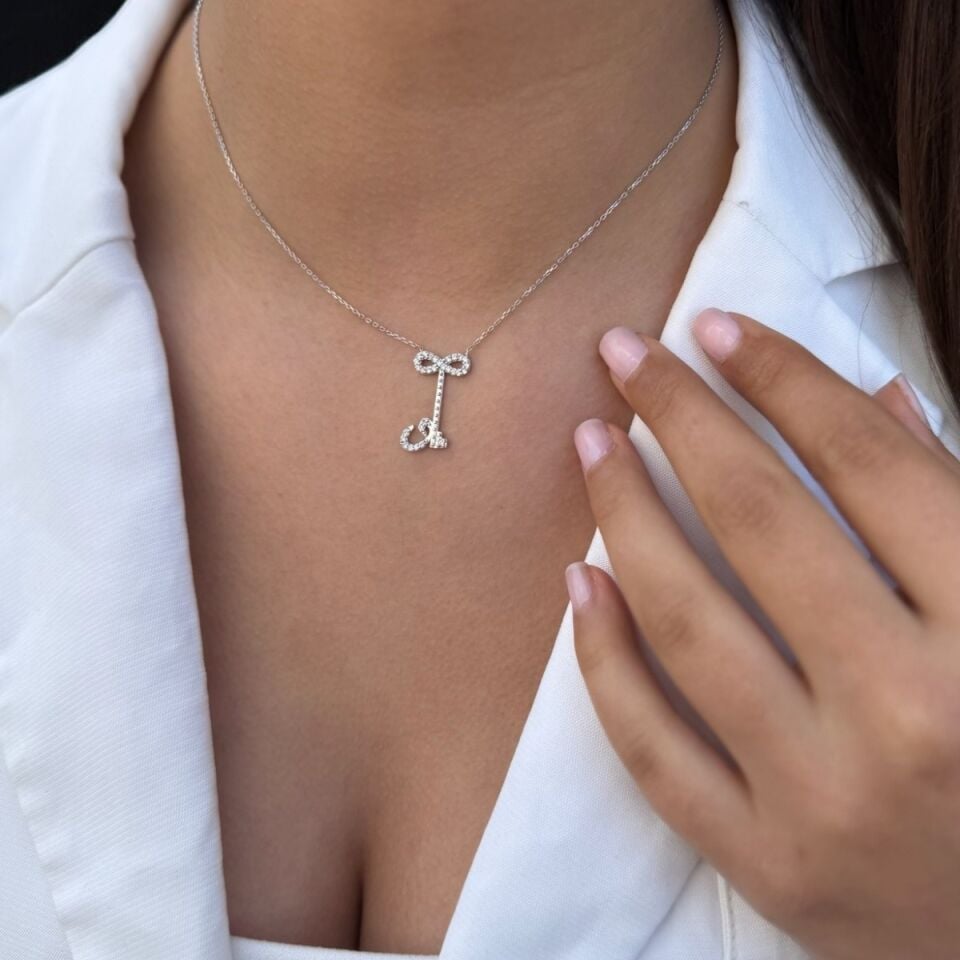 14 AYAR VAV VE SONSUZLUK ANAHTAR ALTIN KOLYE