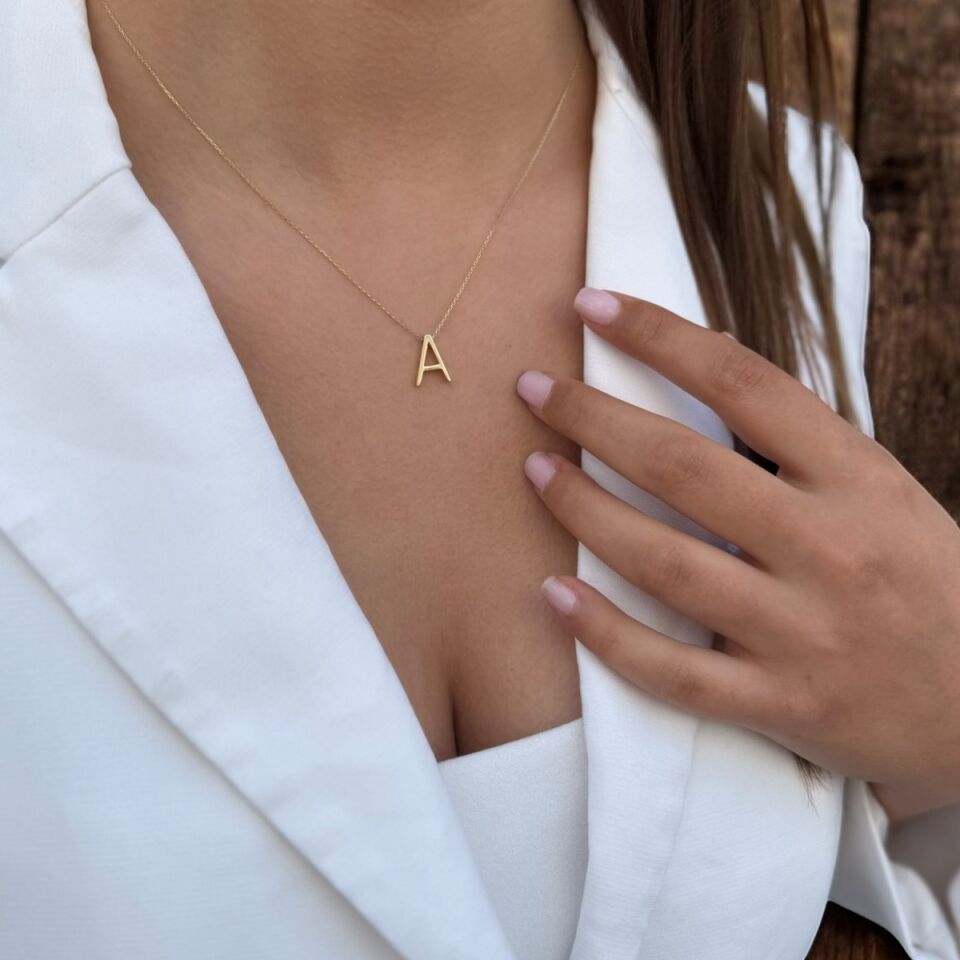 14 AYAR A HARFİ KOLYE