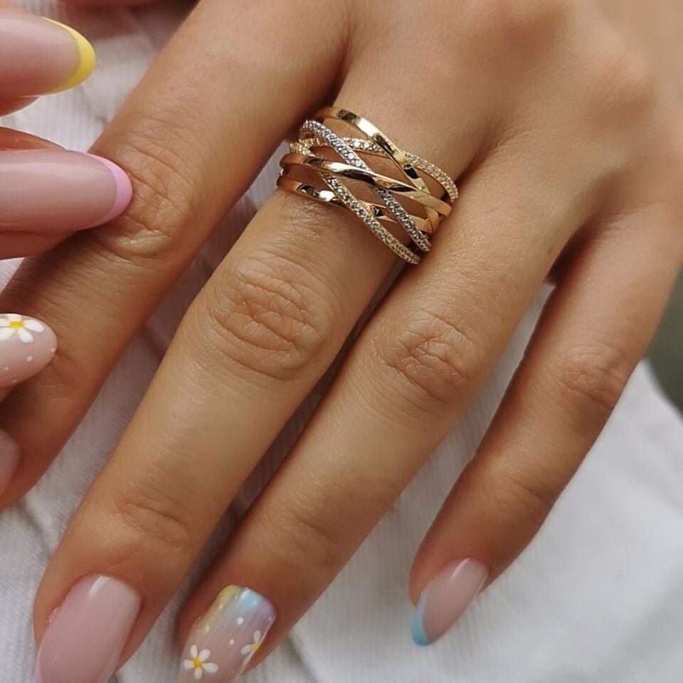 14 AYAR SARMAL MODEL İTALYAN TASARIM ALTIN YÜZÜK