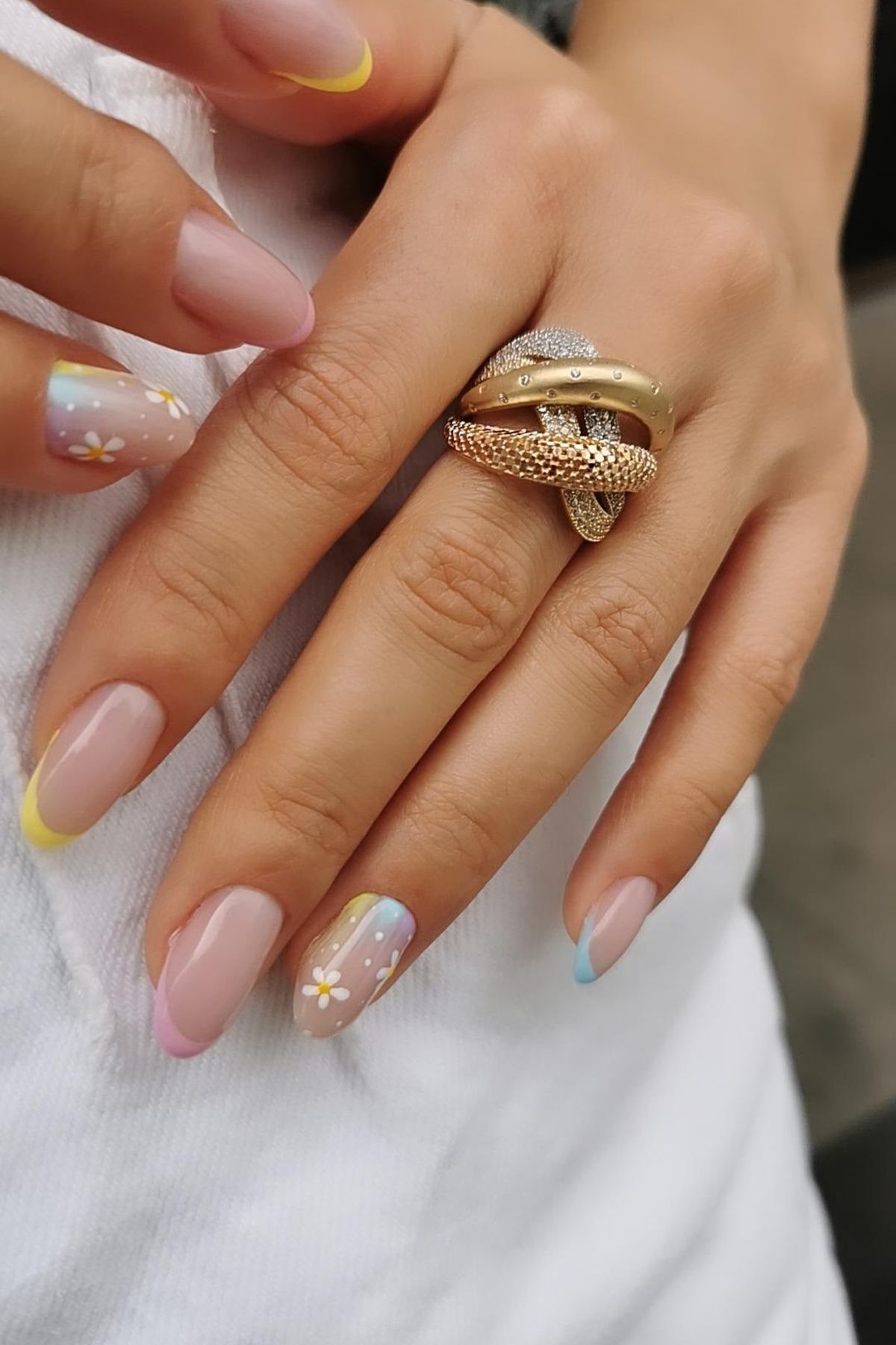 14 AYAR SARMAL MODEL İTALYAN TASARIM ALTIN YÜZÜK 18