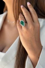 14 AYAR 6,74 CT DAMLA ZÜMRÜT TAŞLI 1,23 CT PIRLANTA TAŞLI YÜZÜK 15