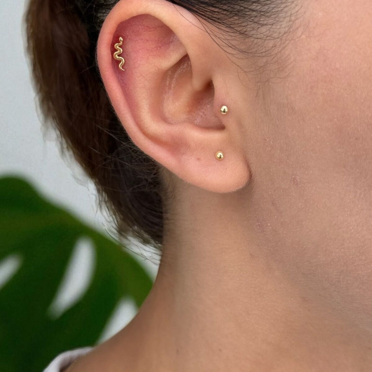 14 AYAR YILAN MODEL TRAGUS VE HELİX KÜPE