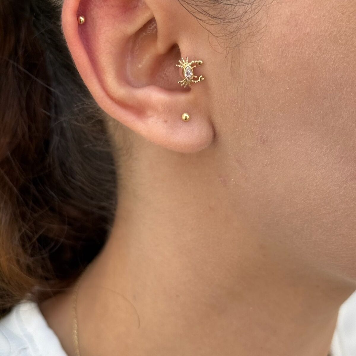 14 AYAR YENGEÇ TRAGUS VE HELİX KÜPE