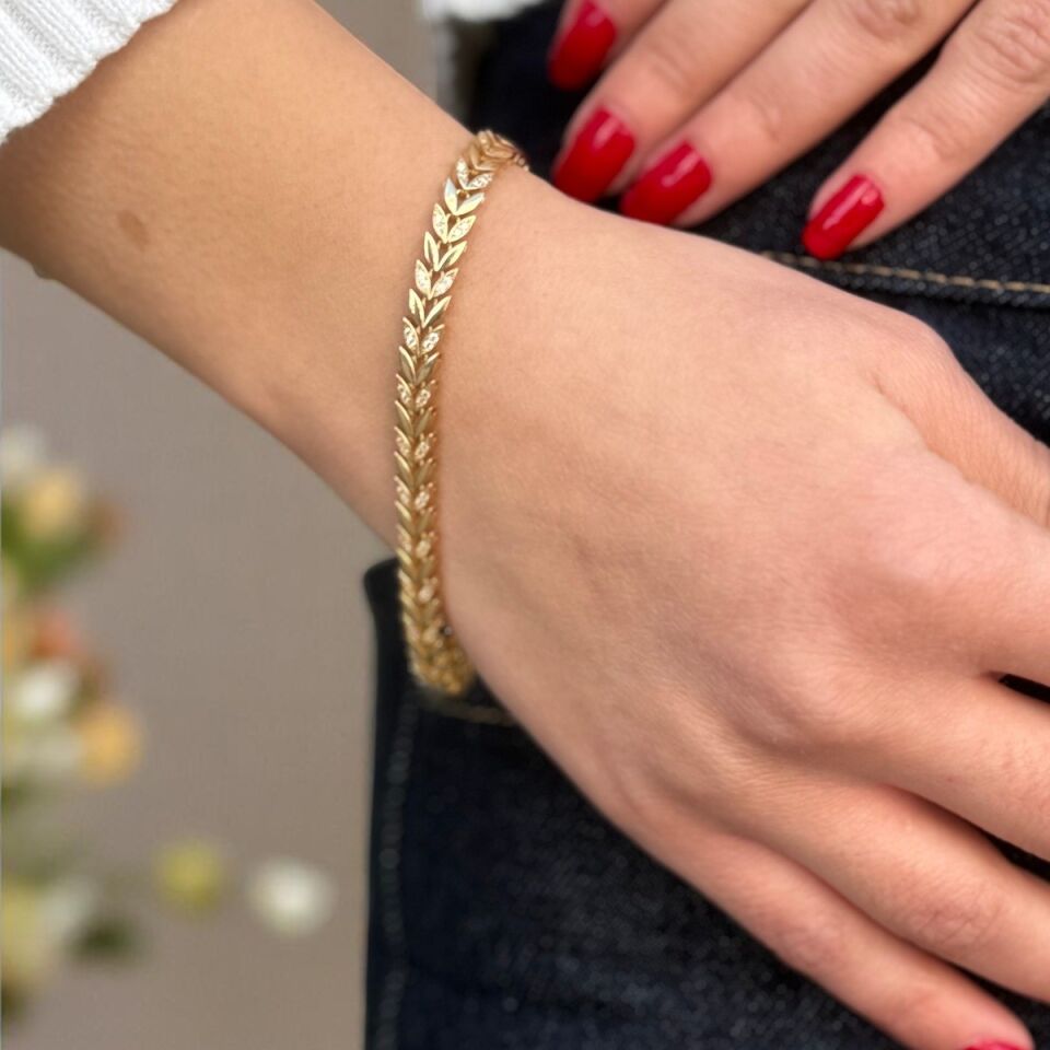 14 AYAR BAŞAK MODELİ ALTIN BİLEKLİK