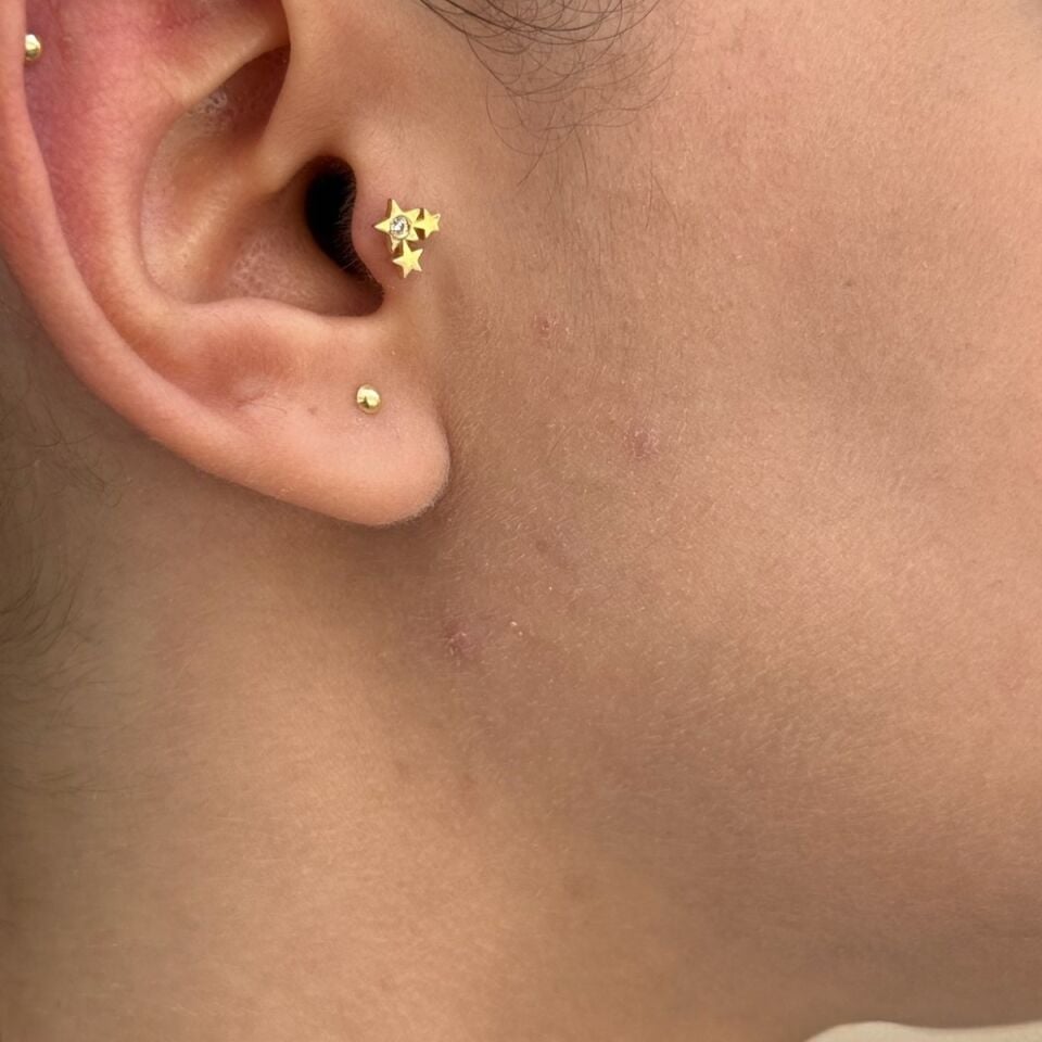 14 AYAR ÜÇ YILDIZ TASARIM TRAGUS VE HELİX KÜPE