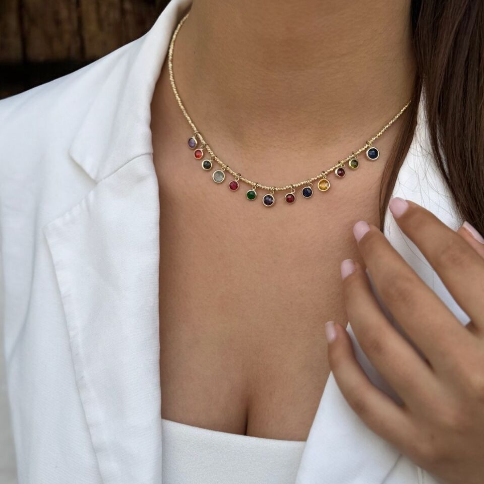 14 AYAR ÖZEL TASARIM DORİKA TOP ÜZERİNE RENKLİ KRİSTAL TAŞLI ALTIN KOLYE