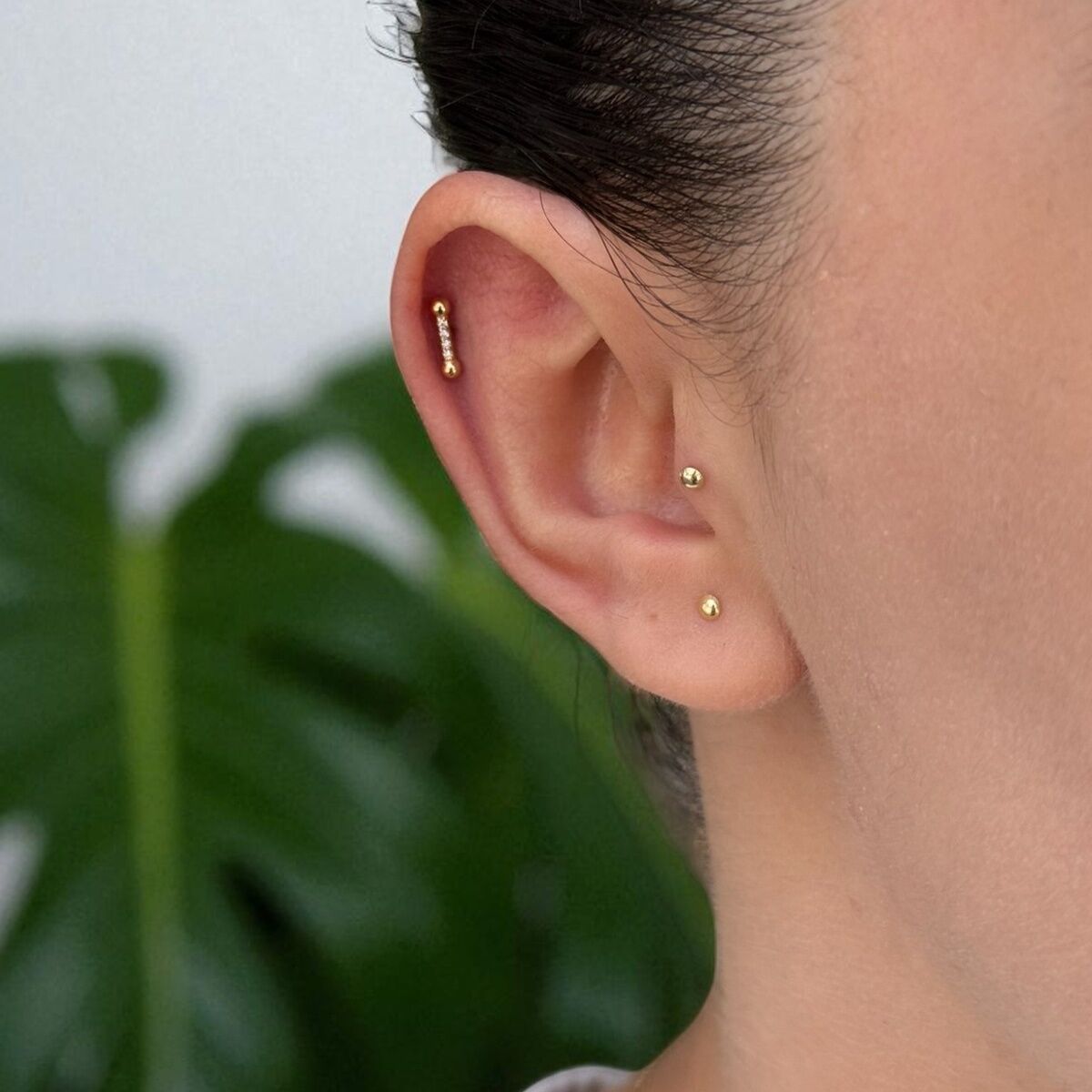 14 AYAR I ŞEKLİNDE TAŞLI TRAGUS VE HELİX KÜPE