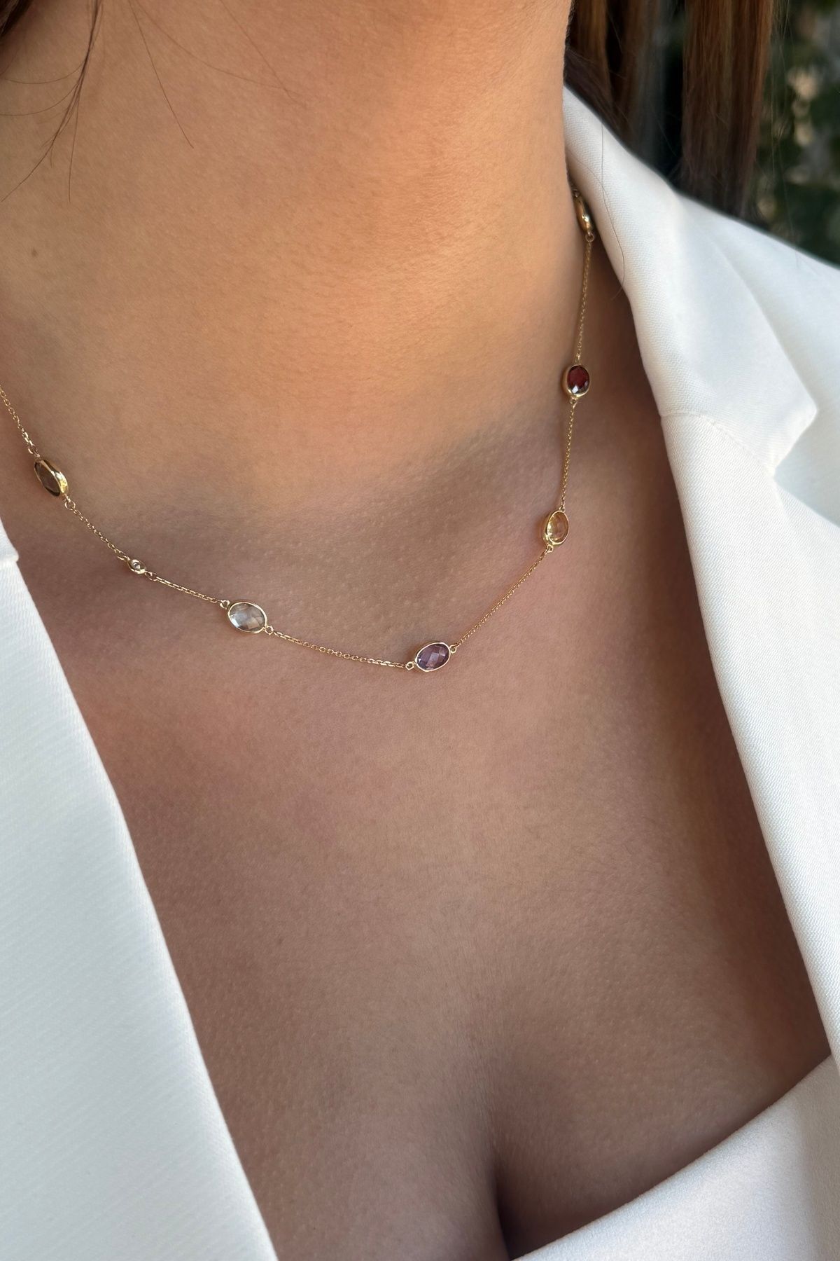 14 AYAR 6,8 CT RENKLİ TAŞLI 0,03 CT PIRLANTA TAŞLI KOLYE