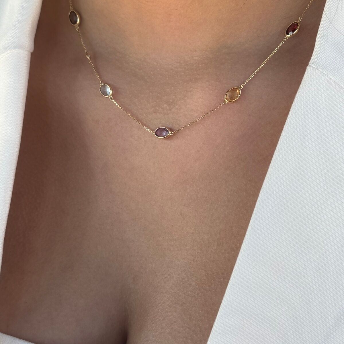 14 AYAR 6,8 CT RENKLİ TAŞLI 0,03 CT PIRLANTA TAŞLI KOLYE