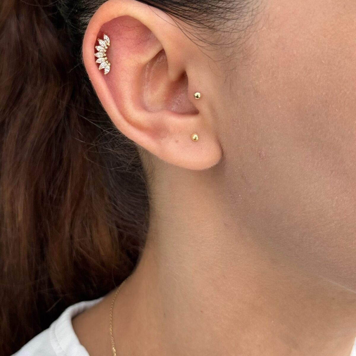 14 AYAR YEDİ MARKİS TAŞLI TRAGUS VE HELİX KÜPE