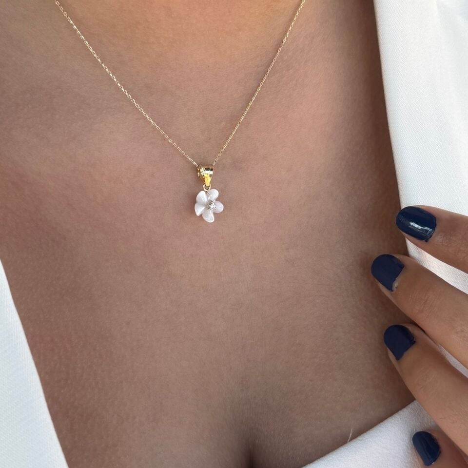 14 AYAR SEDEF ÇİÇEK UÇLU ZARİF ALTIN KOLYE